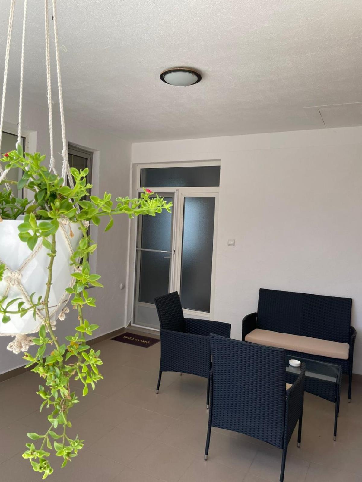 Tiki Apartments 게브겔리야 외부 사진