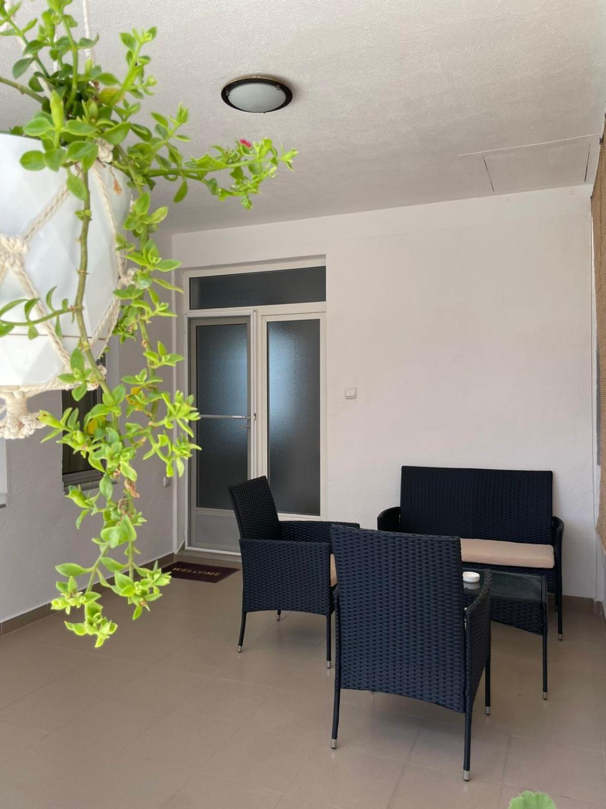 Tiki Apartments 게브겔리야 외부 사진